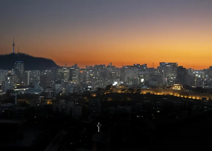Loft -3room-'seoul No 1 View' -graden -pick Up When 5days *